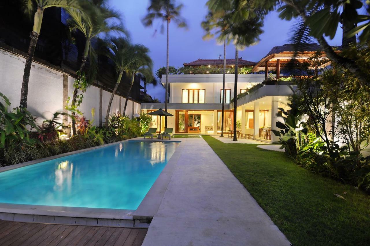 Villa Wania Kuta  Luaran gambar